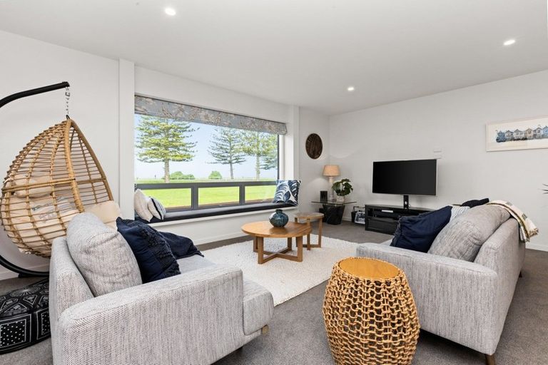Photo of property in 124b Te Awa Avenue, Te Awa, Napier, 4110