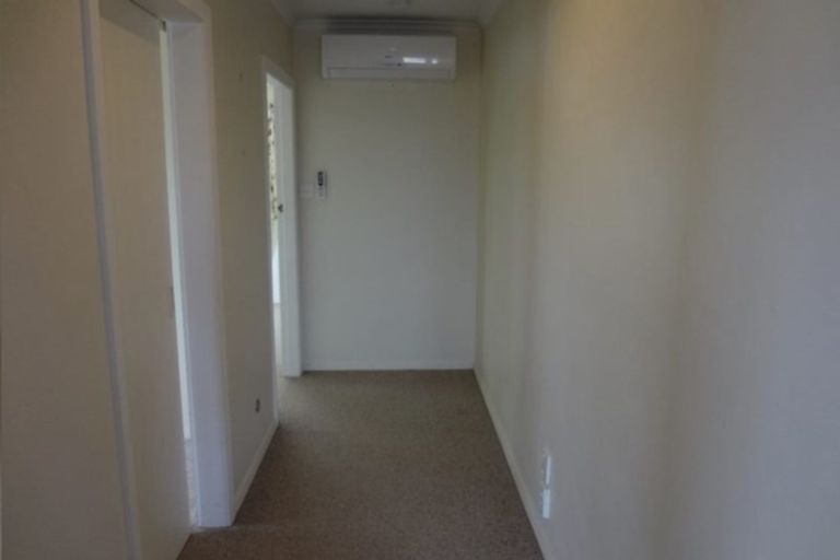 Photo of property in 10 Beatrice Place, Avonhead, Christchurch, 8042