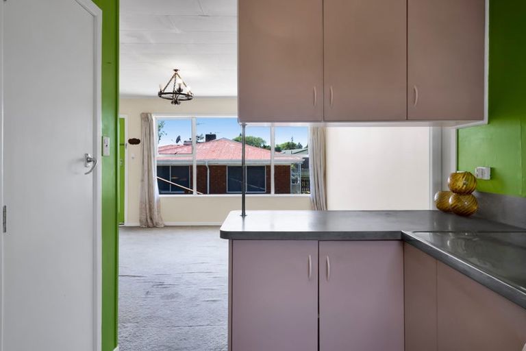 Photo of property in 2/22 Hua Street, Bell Block, New Plymouth, 4312