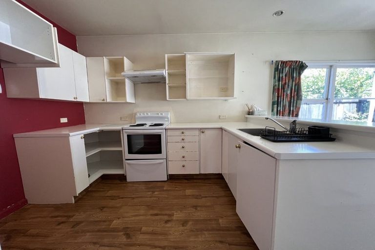 Photo of property in 2/69 Aikmans Road, Merivale, Christchurch, 8014