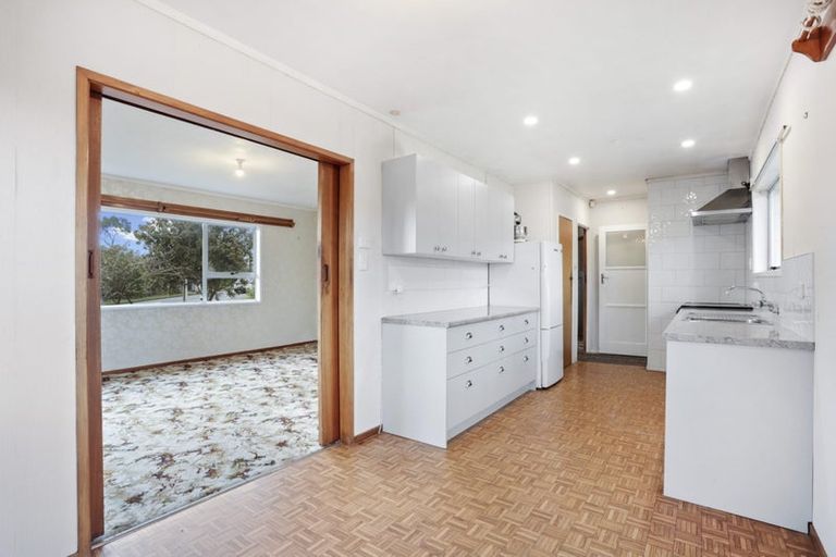 Photo of property in 412 West Coast Road, Glen Eden, Auckland, 0602