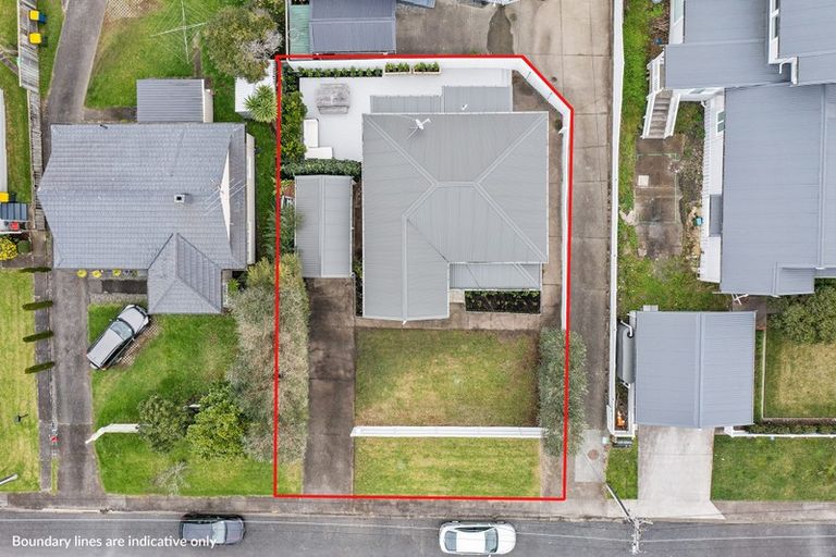 Photo of property in 7 Fairfax Avenue, Northcote, Auckland, 0627