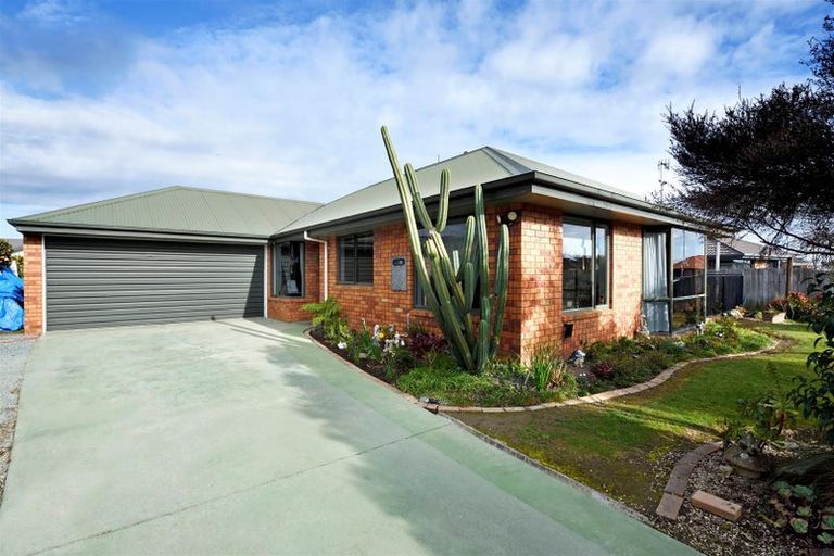 Photo of property in 6 Baxter Place, Stoke, Nelson, 7011