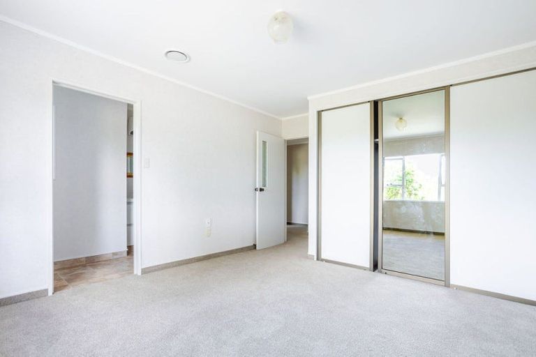 Photo of property in 208 Adelaide Road, Dannevirke, 4930