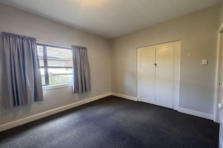 Photo of property in 30 Hamilton Avenue, Ilam, Christchurch, 8041