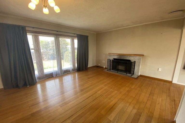 Photo of property in 24 Merton Crescent, Pirimai, Napier, 4112