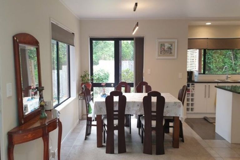 Photo of property in 1/23 Bond Crescent, Forrest Hill, Auckland, 0620