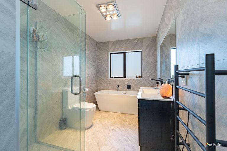 Photo of property in 4b Lindis Lane, Kelson, Lower Hutt, 5010