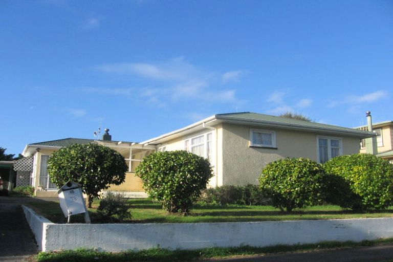 Photo of property in 48 Highbury Avenue, Highbury, Palmerston North, 4412