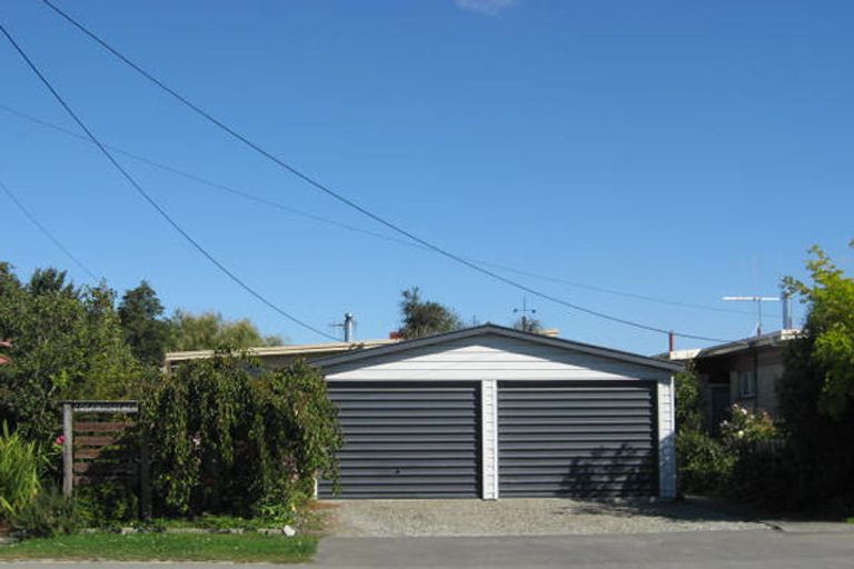 Photo of property in 21 Birkett Street, Temuka, 7920