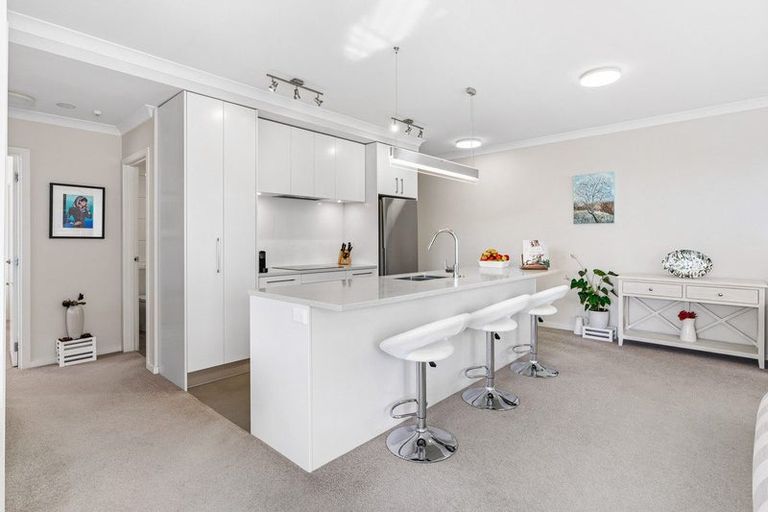 Photo of property in 58 Rewa Rewa Lane, Orewa, 0931