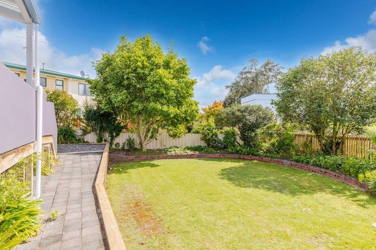 Photo of property in 106 Christie Avenue, Te Awamutu, 3800