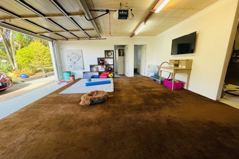 Photo of property in 4 Farnell Place, Gulf Harbour, Whangaparaoa, 0930