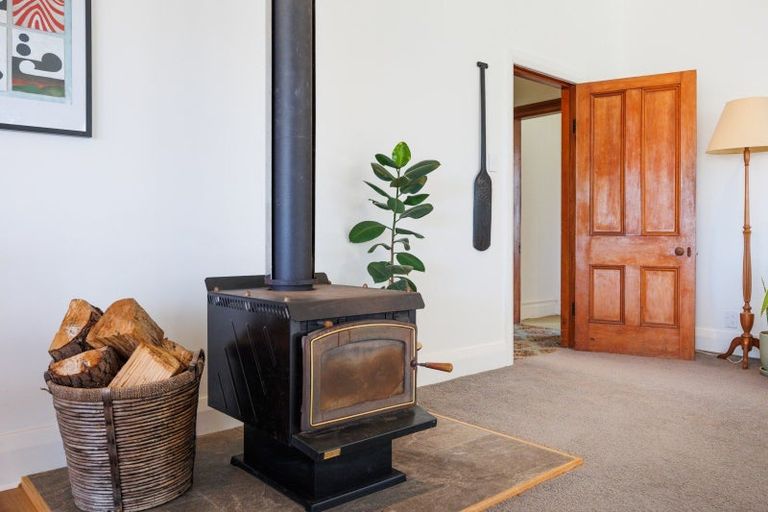 Photo of property in 2114 State Highway 56, Longburn, Palmerston North, 4477