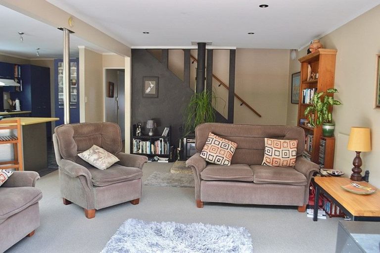 Photo of property in 11 Renata Road, Otaki, 5512