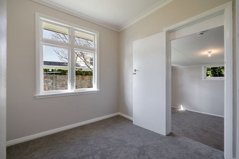 Photo of property in 37 Worcester Street, West End, Palmerston North, 4410