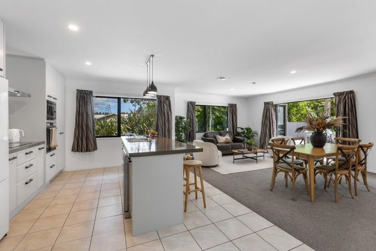 Photo of property in 7c Puka Place, Inglewood, 4330