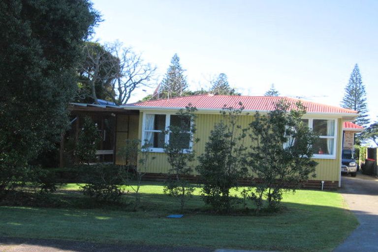 Photo of property in 29 Elizabeth Street, Orewa, 0931