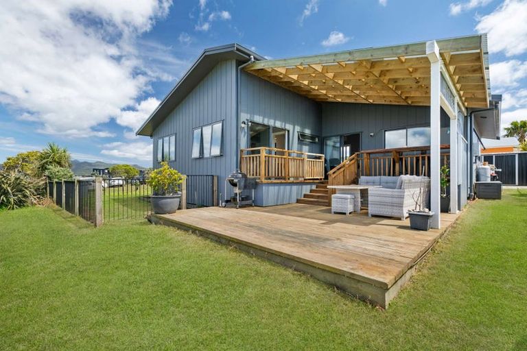Photo of property in 126 The Fairway, Matarangi, Whitianga, 3592