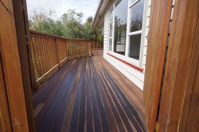 Photo of property in 110 Normandale Road, Normandale, Lower Hutt, 5010