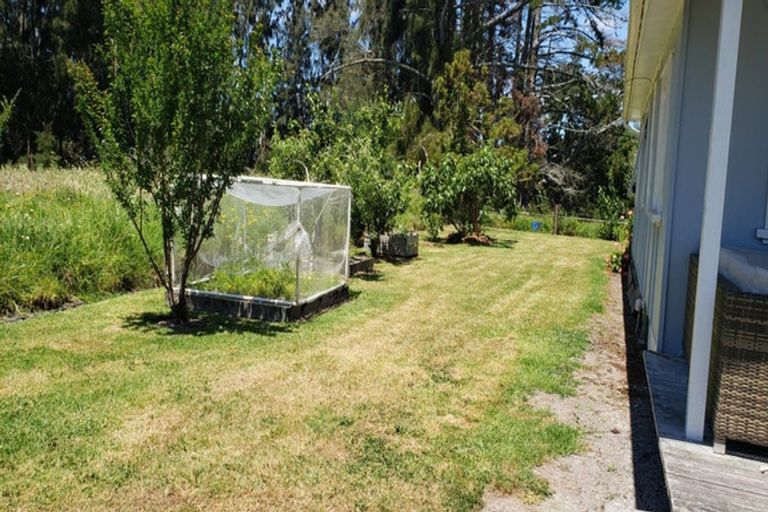 Photo of property in 3819 State Highway 1, Waipu, 0582