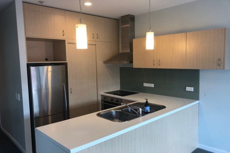 Photo of property in City Lodge, 605/115 Vivian Street, Te Aro, Wellington, 6011