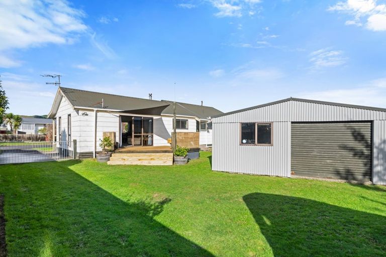 Photo of property in 35 Tennyson Drive, Owhata, Rotorua, 3010