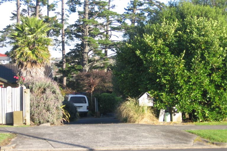 Photo of property in 185 Burswood Drive, Burswood, Auckland, 2013