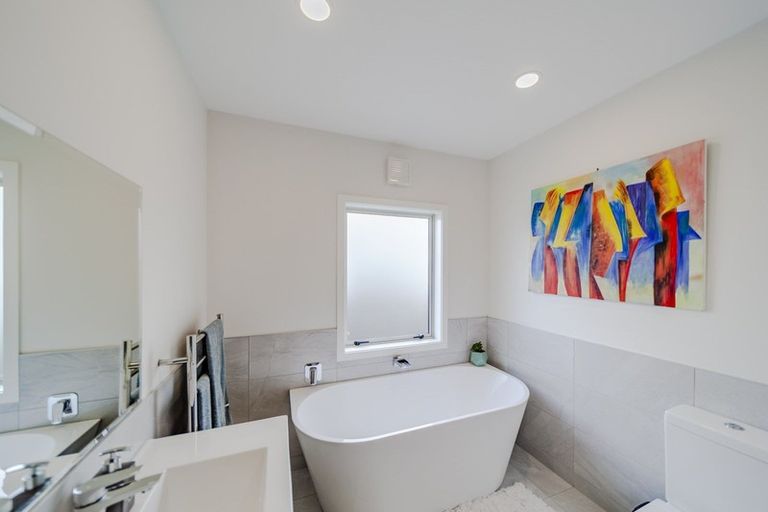 Photo of property in 168 Charles Street, Westshore, Napier, 4110