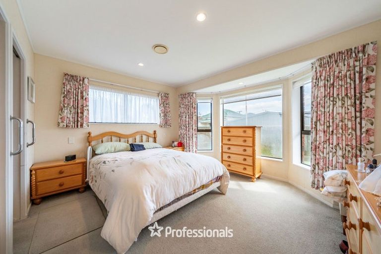 Photo of property in 212c Waiwhetu Road, Waterloo, Lower Hutt, 5011