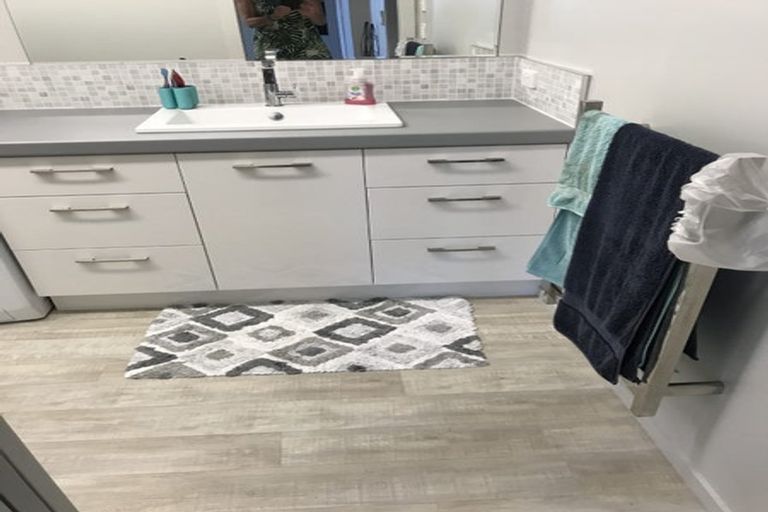 Photo of property in 21b Cooneys Drive, Matua, Tauranga, 3110