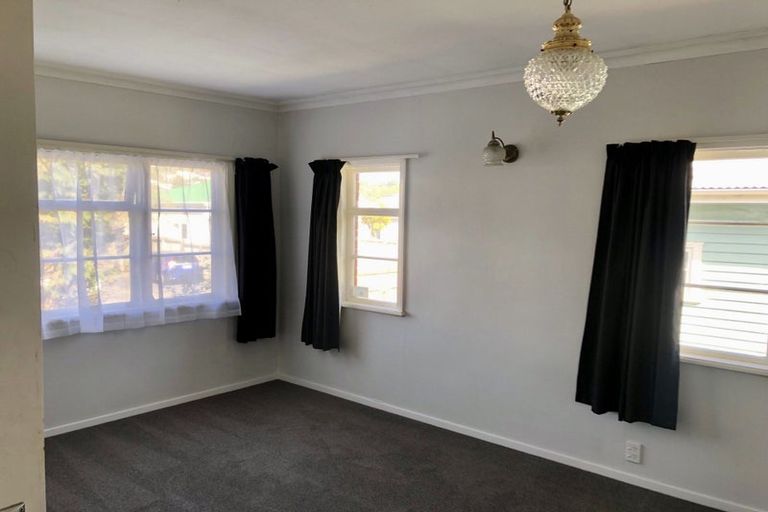 Photo of property in 27 Rotoiti Street, Johnsonville, Wellington, 6037