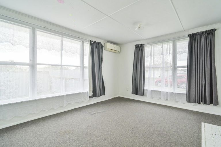 Photo of property in 15 Peterhead Avenue, Flaxmere, Hastings, 4120