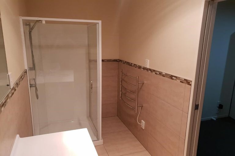 Photo of property in 42 Kokako Rise, Papakura, 2110