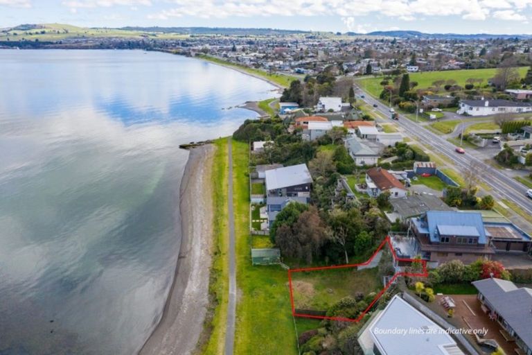 Photo of property in 175b Lake Terrace, Hilltop, Taupo, 3330