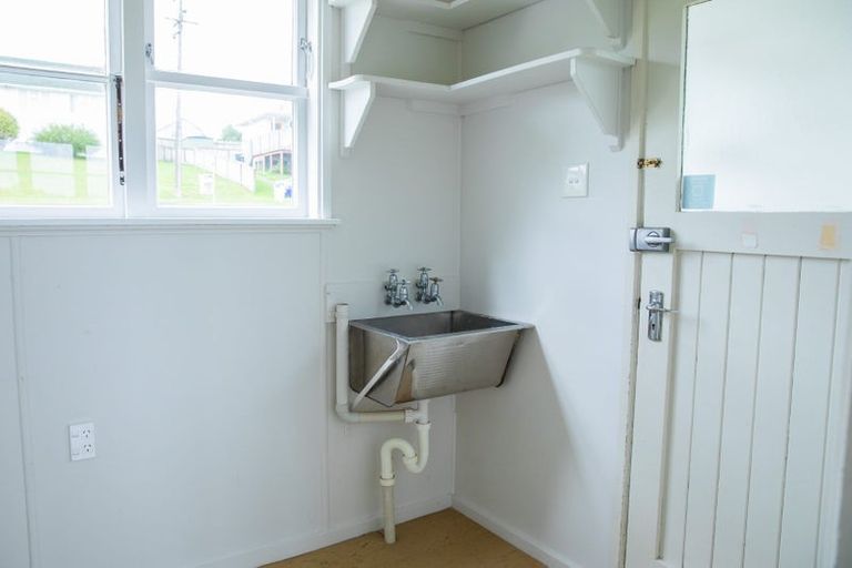 Photo of property in 87-89 Beresford Street, Bayswater, Auckland, 0622