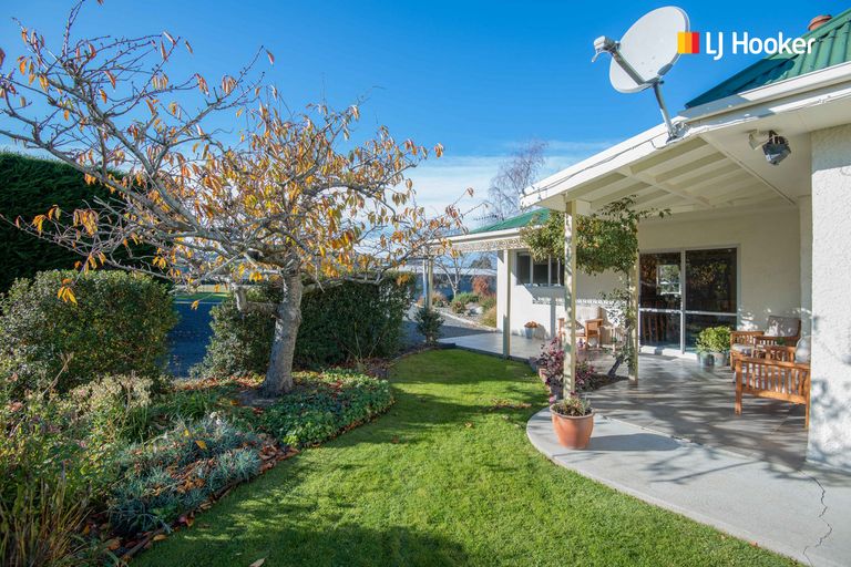 Photo of property in 18 Rutherford Road, Mosgiel, 9092