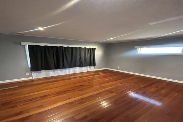 Photo of property in 65 Oakdale Road, Mount Roskill, Auckland, 1041