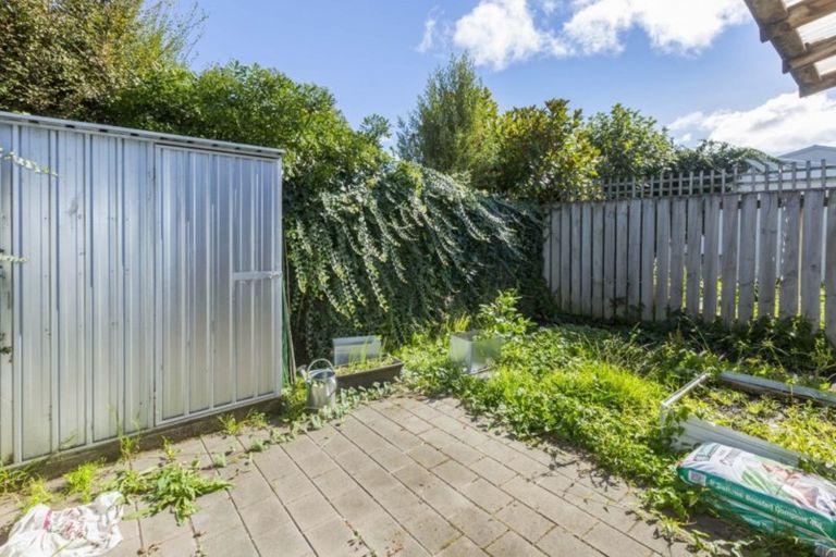 Photo of property in 2/5 Totara Street, Trentham, Upper Hutt, 5018