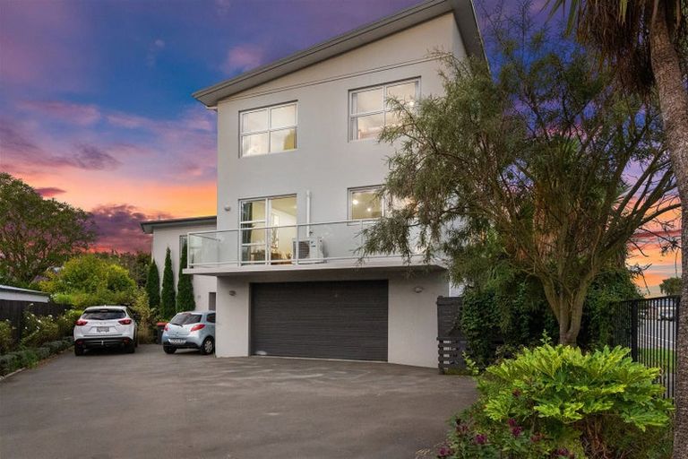Photo of property in 9a Burlington Street, Sydenham, Christchurch, 8023