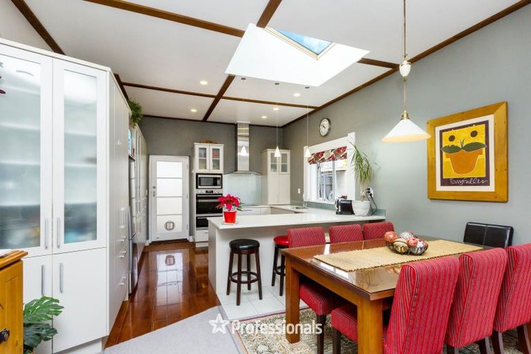 Photo of property in 30 Gloucester Street, Silverstream, Upper Hutt, 5019