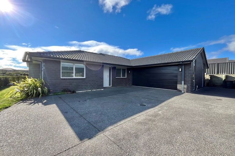 Photo of property in 1 Cascade Way, Omokoroa, 3114