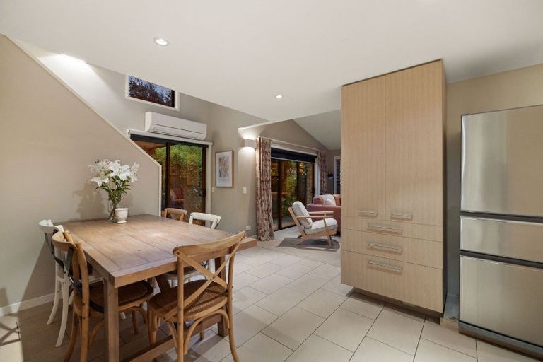 Photo of property in 100 Centennial Avenue, Arrowtown, 9302