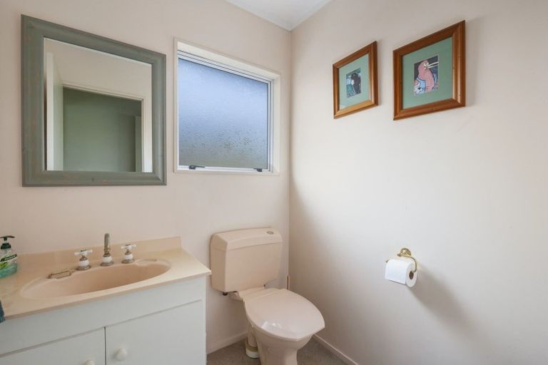 Photo of property in 5 Armstrong Grove, Hilltop, Taupo, 3330