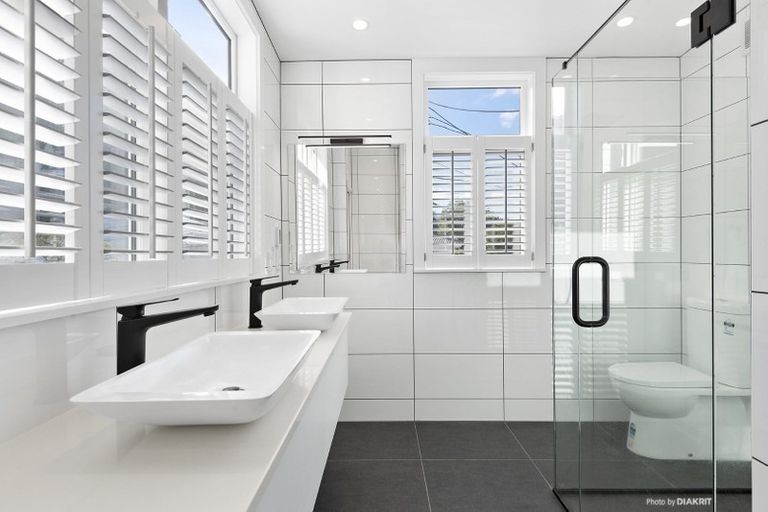 Photo of property in 6 Orangi Kaupapa Road, Northland, Wellington, 6012