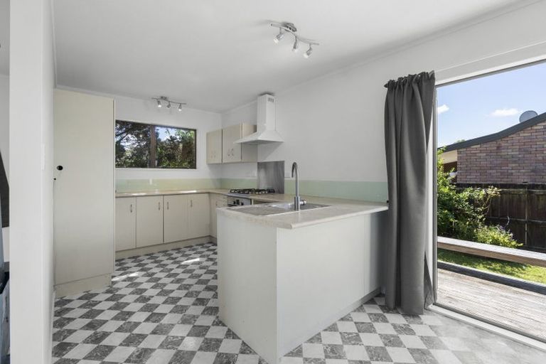 Photo of property in 3a Judena Place, Pukete, Hamilton, 3200