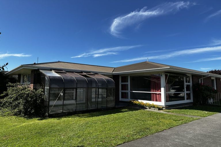 Photo of property in 32 Toorak Avenue, Avonhead, Christchurch, 8042