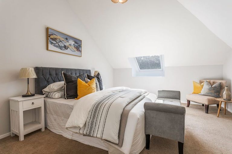 Photo of property in 137 Brian Crescent, Stanmore Bay, Whangaparaoa, 0932