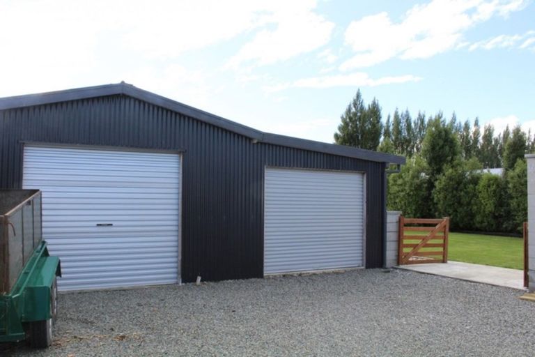 Photo of property in 6 Church Street, Winton, 9720