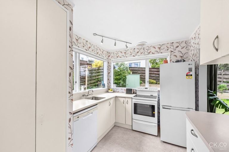 Photo of property in 66b Major Drive, Kelson, Lower Hutt, 5010